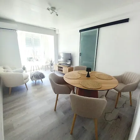 2-bedroom Penthouse In The Heart Of With A Sea View *