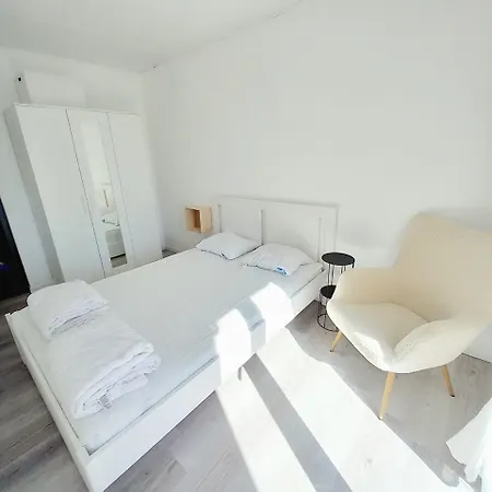 2-bedroom Penthouse In The Heart Of With A Sea View Apartament Torrevieja